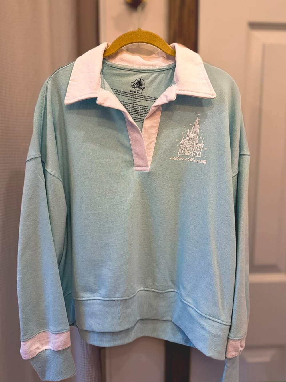 Disney Meet Me at the Castle Collared Long Sleeve Top Mint Green White Collar M
